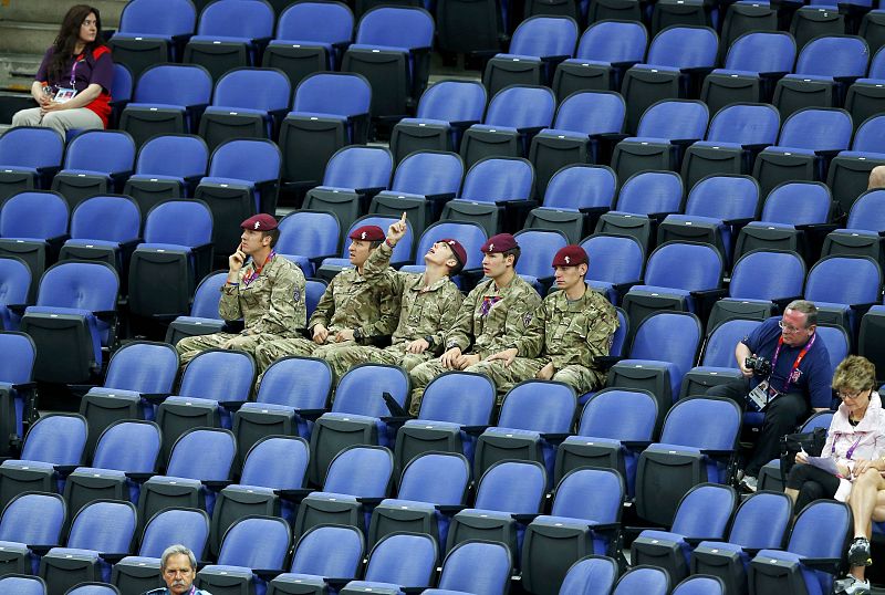 Los asientos vacíos indignan a los londinenses y provocan la primera polémica de los Juegos