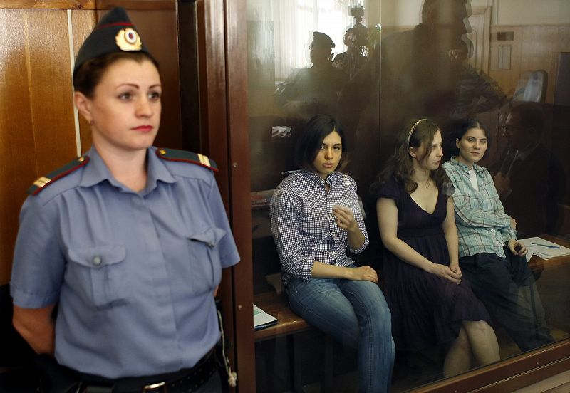 Comienza el juicio contra tres integrantes del grupo punk ruso Pussy Riot
