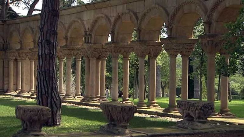 El claustro de Palamós es una recreación del siglo XX, no una construcción románica