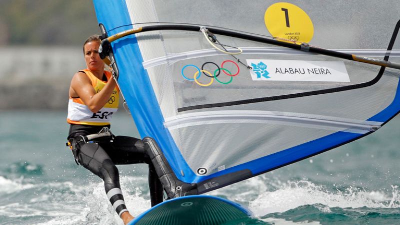 Alabau será oro si consigue un séptimo puesto en la regata final de windsurf