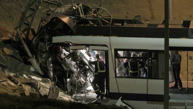 Dos muertos y otros dos heridos al chocar un tren en las cocheras de Metro de Madrid