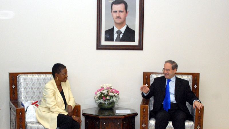 La responsable de ayuda humanitaria de la ONU llega a Siria para pedir la protección de los civiles