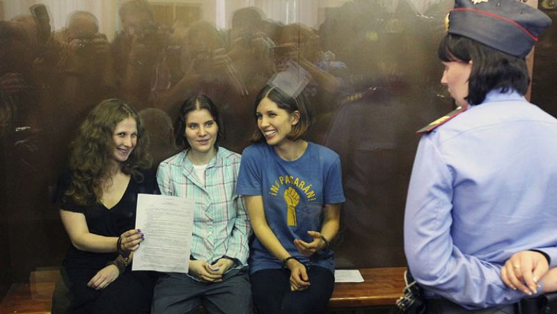 Búsqueda y captura contra otras dos integrantes del grupo Pussy Riot en Rusia