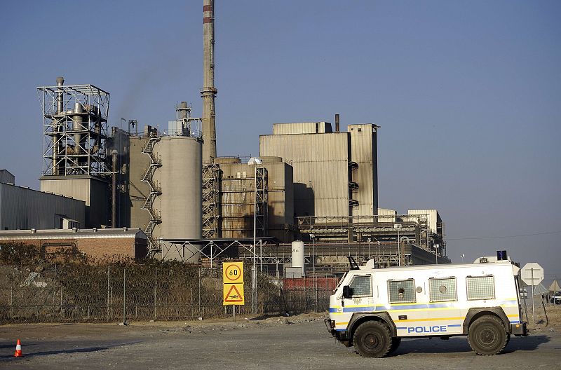 El gobierno sudafricano pide a la mina Marikana que suspenda su ultimátum a los huelguistas