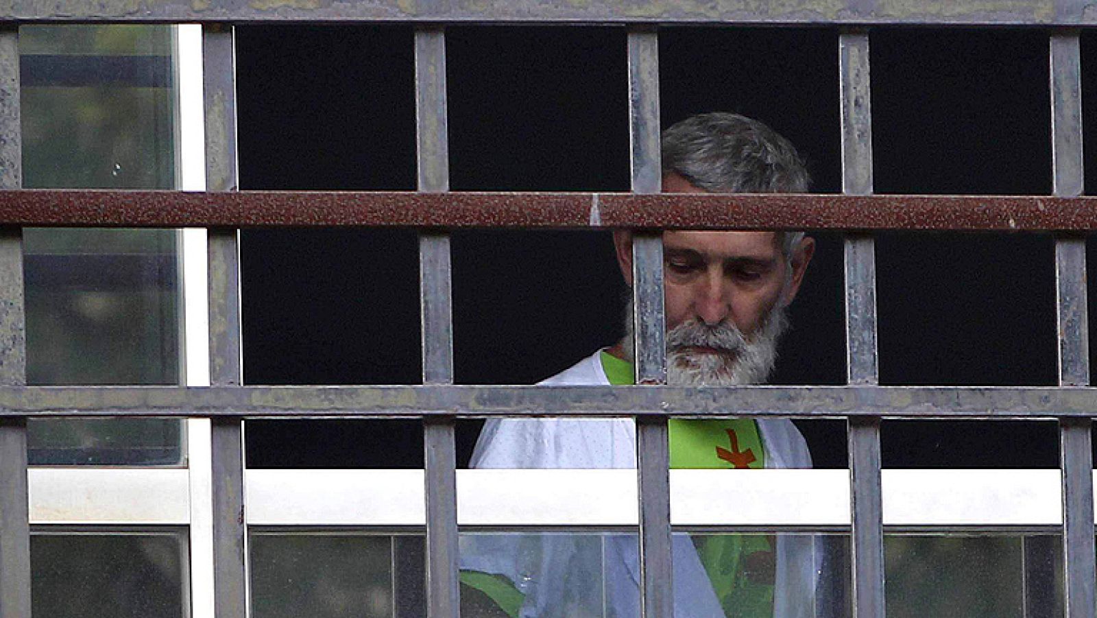 El etarra enfermo Josu Uribe-txeberria puede ser tratado en prisión