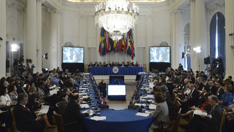 La OEA respalda a Ecuador en el 'caso Assange'