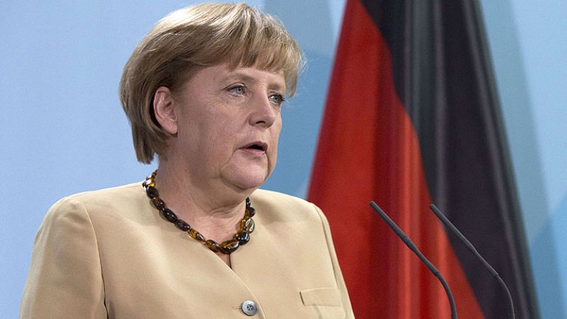 Merkel exige un nuevo tratado con mayor integración para la UE, según 'Der Spiegel'