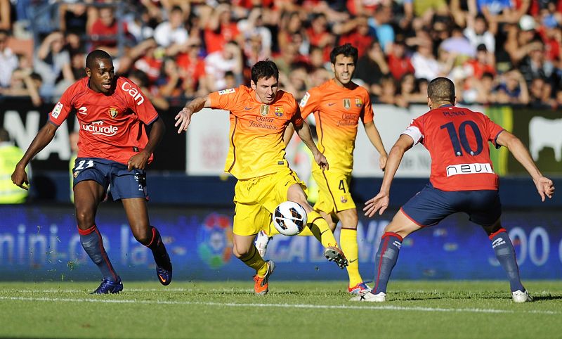 Messi salva al Barcelona de tropezar de nuevo en el Reyno de Navarra