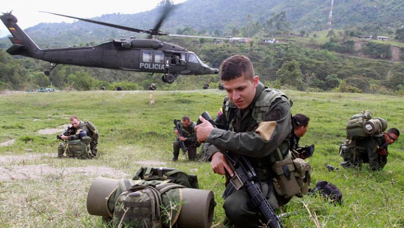 Telesur revela un acuerdo de diálogo entre Colombia y las FARC y Santos no lo desmiente