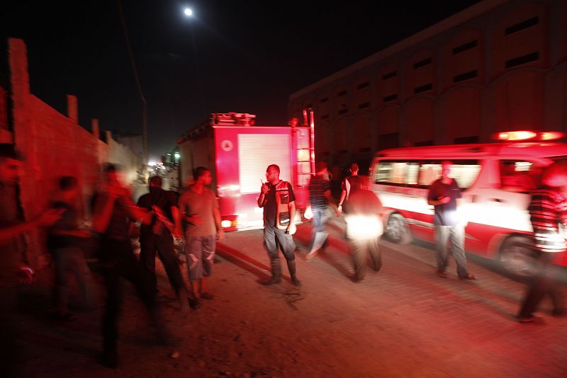 La aviación israelí bombardea objetivos milicianos en Gaza y causa al menos dos heridos