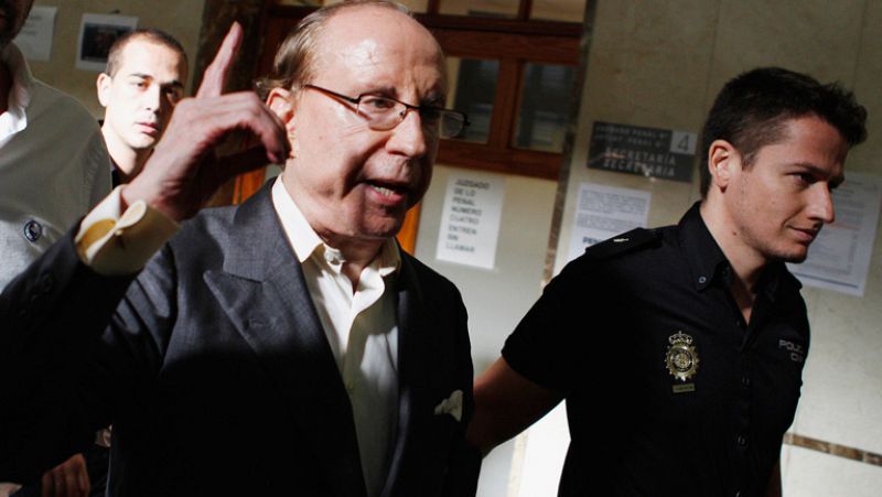 Ruiz-Mateos, en libertad provisional tras negarse a declarar ante la juez de Palma