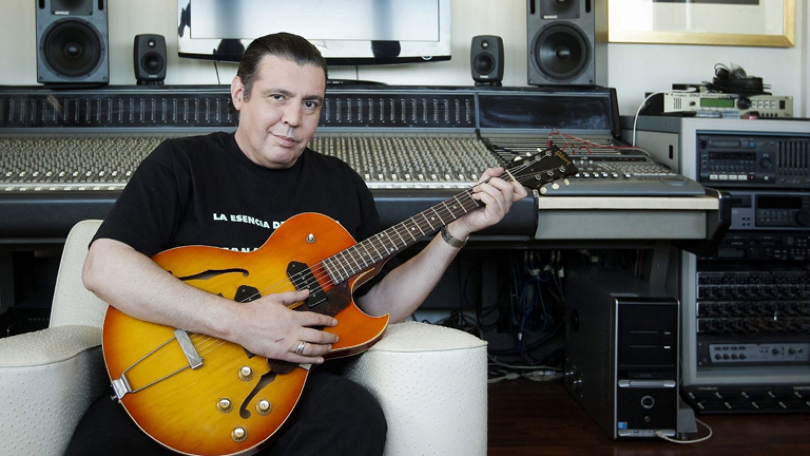 Bonezzi vuelve a los escenarios con "La esencia de la ciencia"