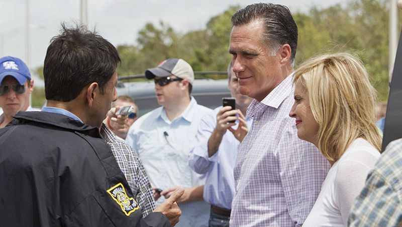 Romney dedica su primer día como candidato a visitar las zonas afectadas por "Isaac" en Luisiana