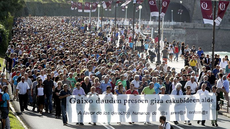 Miles de personas piden en San Sebastián la liberación de Bolinaga