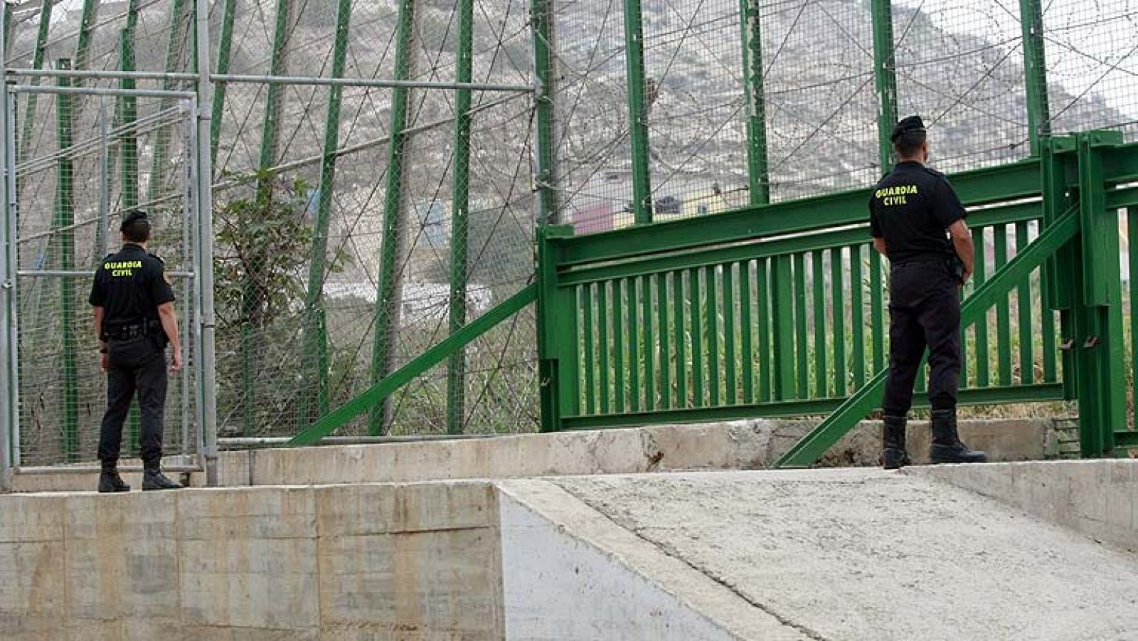 Margallo destaca la "cooperación" de Marruecos para frenar a las mafias de la inmigración