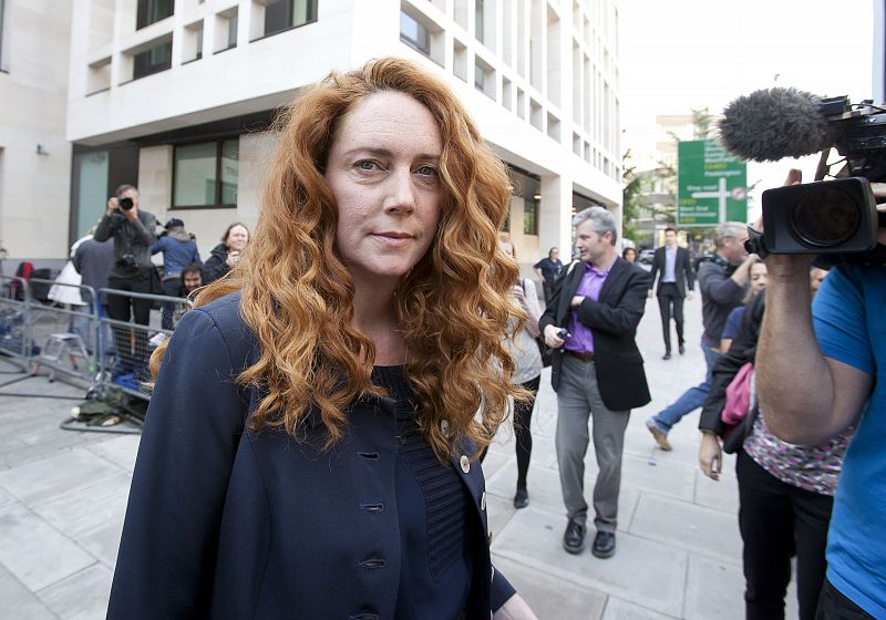 Rebekah Brooks comparece ante un tribunal de Londres acusada por las escuchas