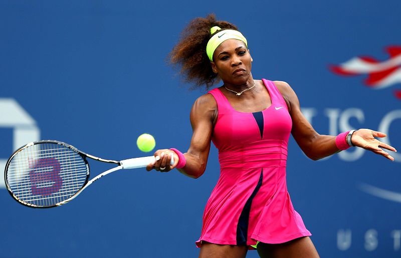 Serena Williams arrolla a Hlavackova y avanza a cuartos del US Open