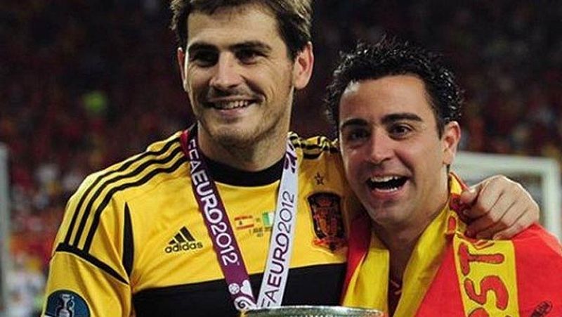 Iker Casillas y Xavi Hernández, el gran capitán al cuadrado