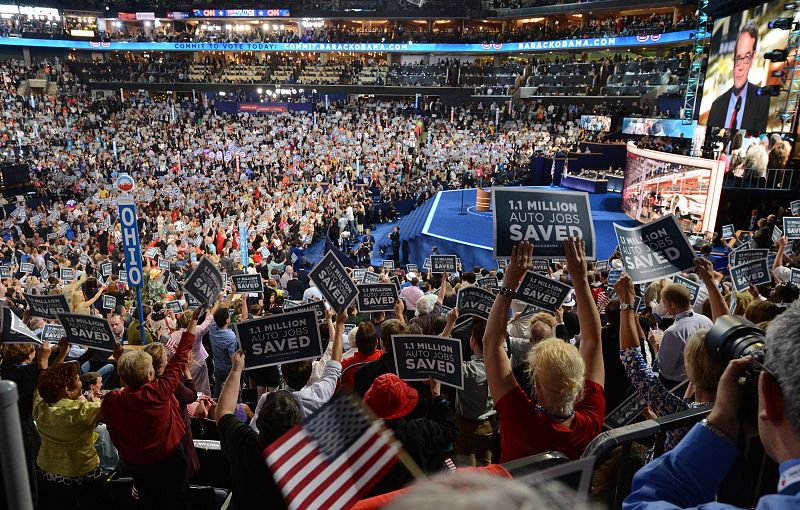 Los demócratas enmiendan su texto ideológico para introducir a Dios y su apoyo a Israel