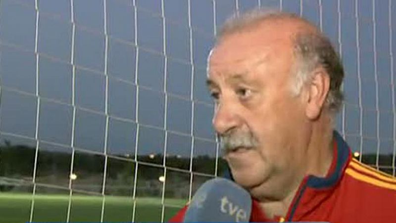 Del Bosque: "Iker y Xavi son merecedores del premio"