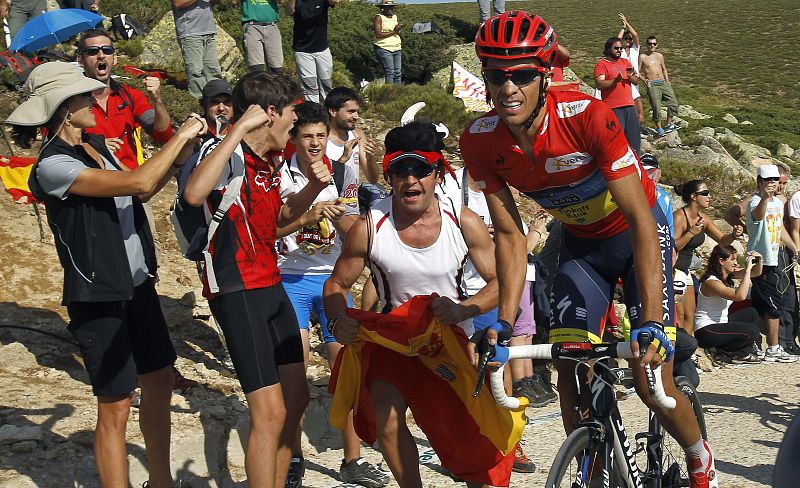 Contador: "Ha sido una Vuelta difícil, de usar las piernas y la cabeza"