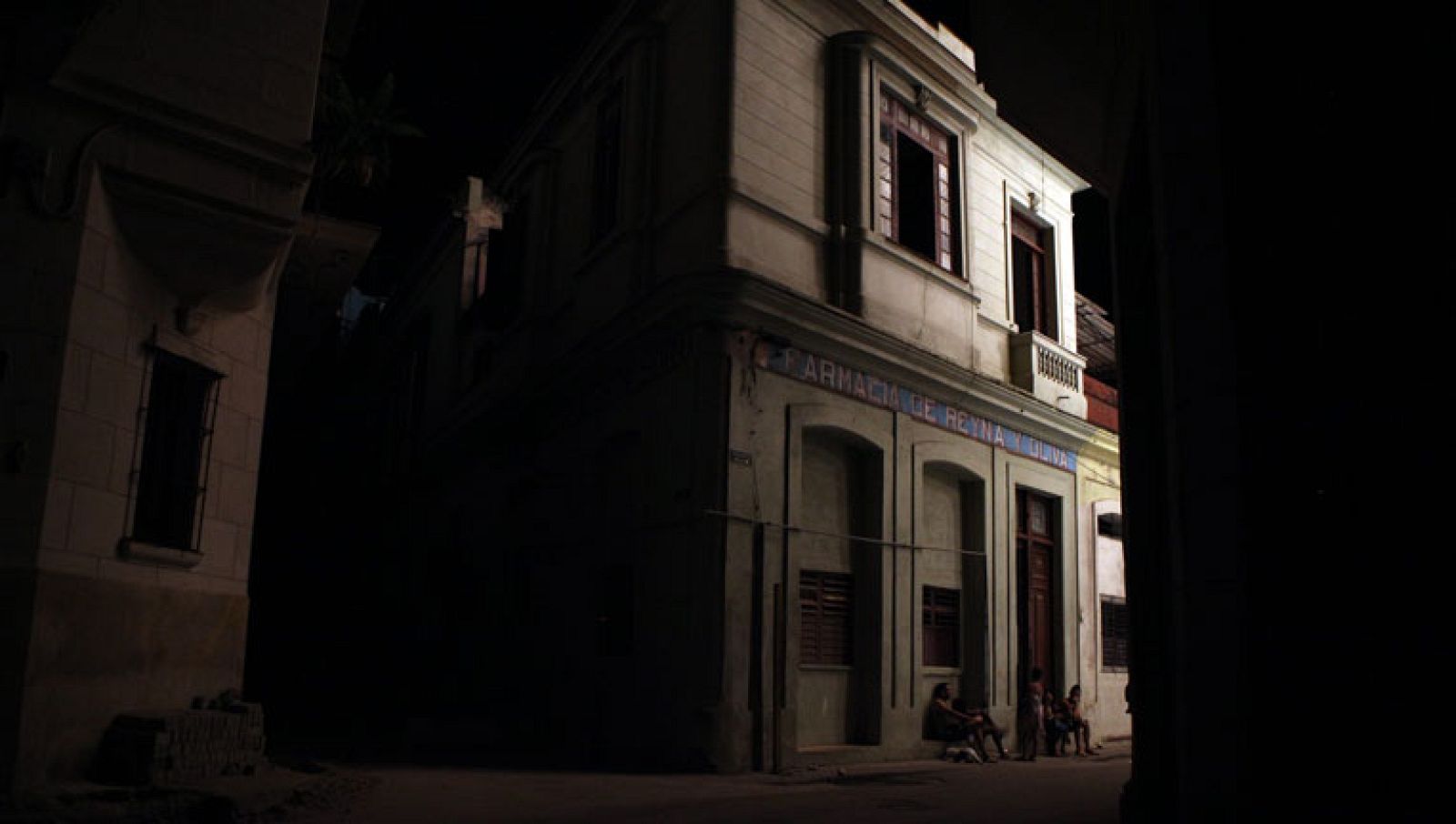 En Cuba, el mayor apagón de la  última década deja a oscuras a cinco millones de personas