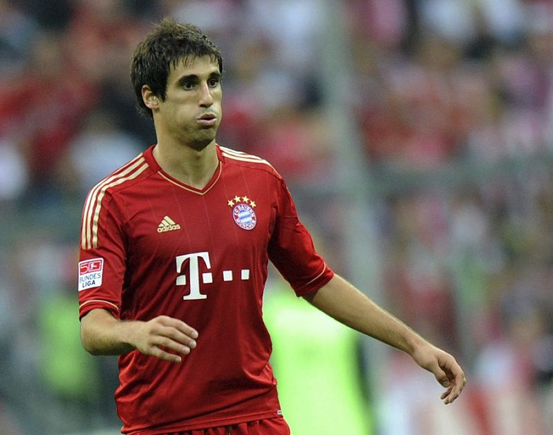 El Athletic dice que Javi Martínez saltó la valla de Lezama y fue reducido