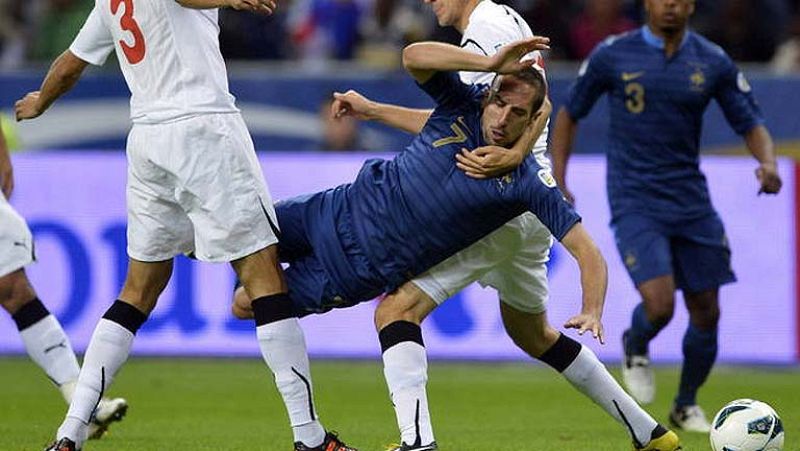 Francia encadena la segunda victoria ante una débil Bielorrusia (3-1)