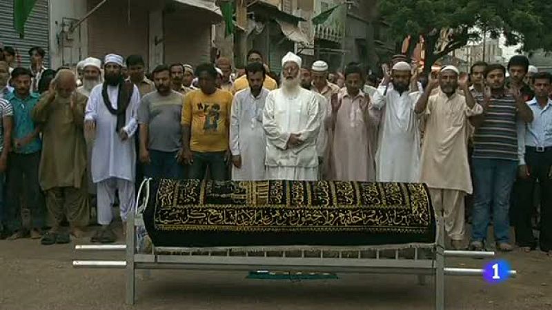 Mueren más de 300 trabajadores en Pakistán por dos fuegos en fábricas en malas condiciones