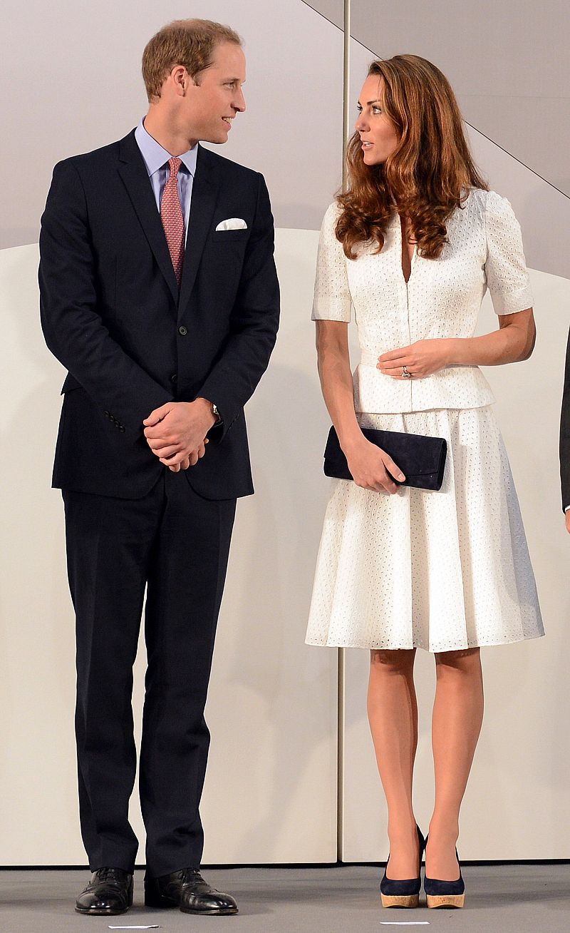 Los duques de Cambridge, "muy tristes" por la publicación de las fotos de Kate Middleton en top-less