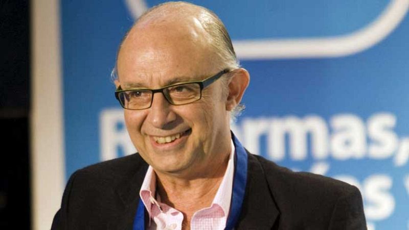 Montoro insiste: no se podrán financiar los servicios sin reducir el déficit