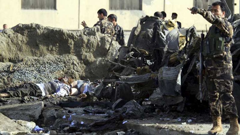 Una docena de muertos en Afganistán en la mayor matanza por el vídeo de Mahoma