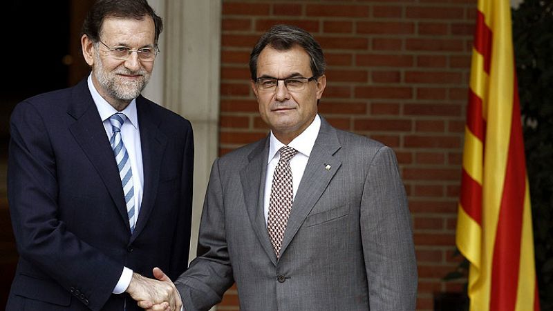 Rajoy y Mas concluyen su entrevista tras dos horas de reunión