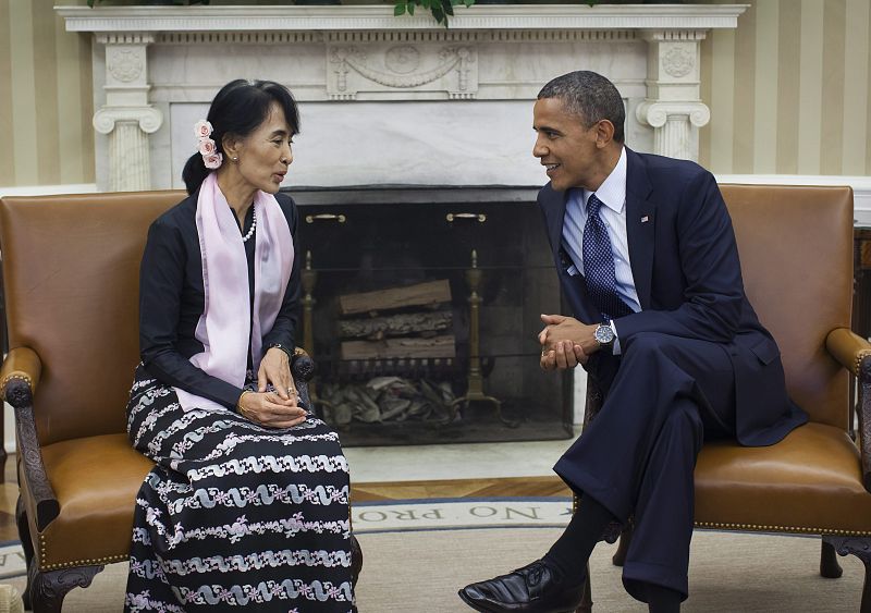 Suu Kyi recibe la medalla de oro del Congreso de EE.UU. por su lucha por la democracia en Birmania