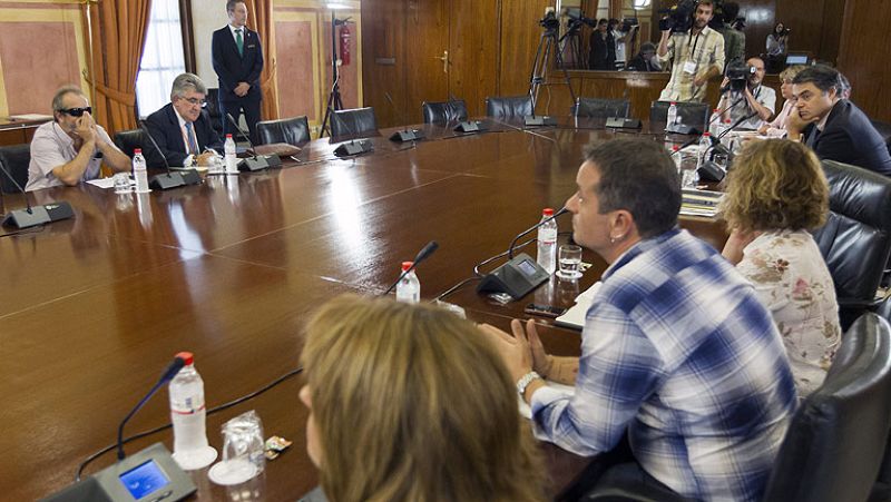 La agencia IDEA dice que en el caso de los ERE solo realizaba los pagos "ordenados" por Empleo