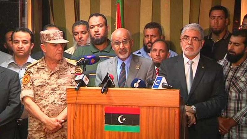Libia ordena disolver las milicias que no dependen del Estado para frenar los violentos disturbios