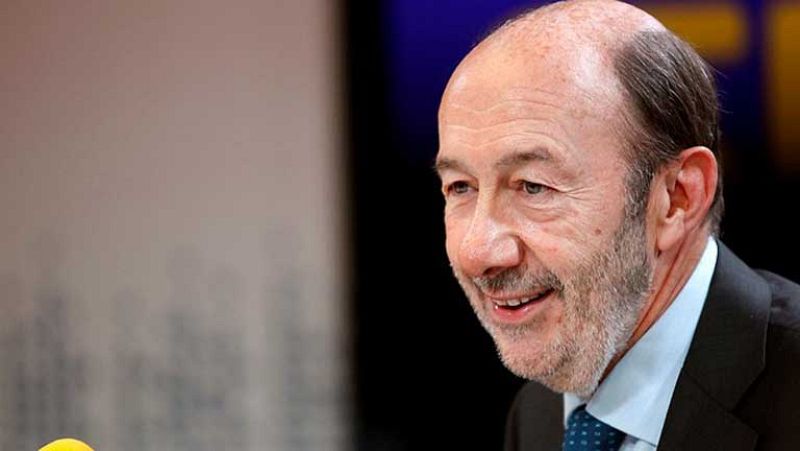 Rubalcaba está dispuesto a cambiar la Constitución para ir a un modelo federal
