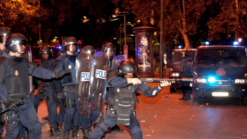 Comienza la declaración ante el juez de los convocantes del 25S apoyados por simpatizantes