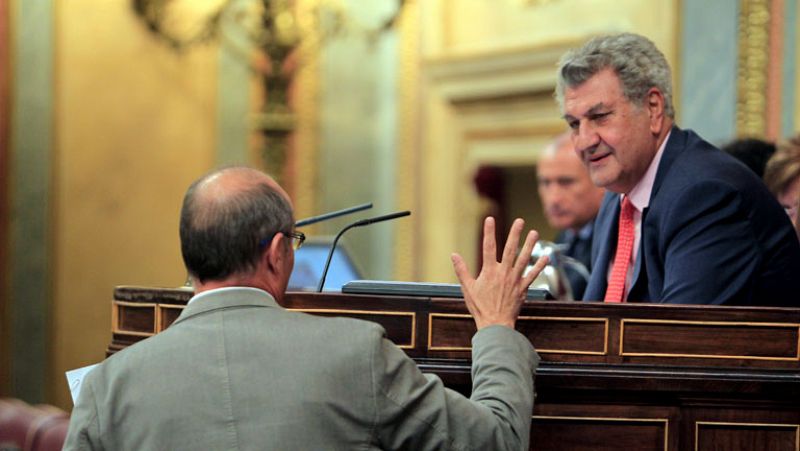 Los partidos reprochan a Pedraz que hable de "decadencia de la clase política"