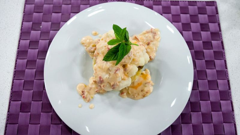 Coliflor a los 4 quesos con ibéricos