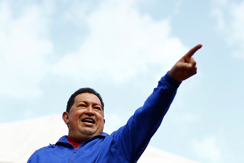 Chávez opta a la reelección después de 14 años de gobierno y de luchar contra el cáncer