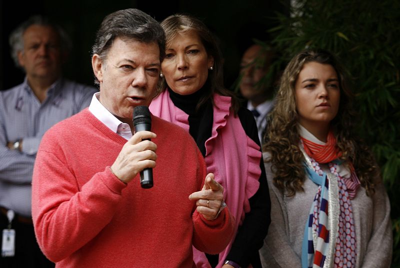 El presidente de Colombia, Juan Manuel Santos, recibe el alta tras ser operado de cáncer