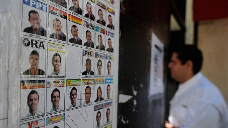 Concluye la jornada electoral en Venezuela caracterizada por la afluencia masiva de votantes