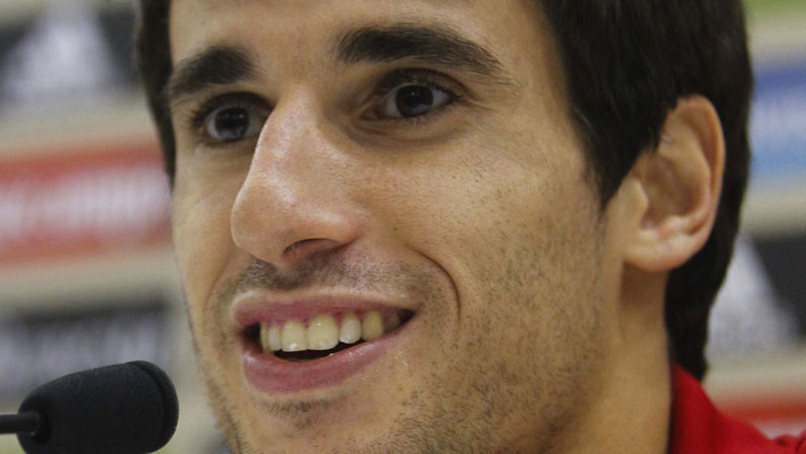 Javi Martínez: "No me costaría volver a la defensa" | Ver