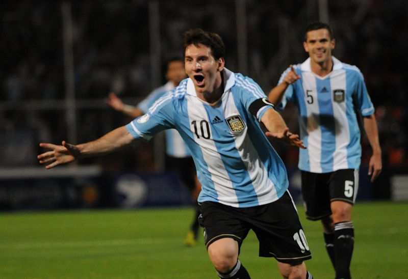 Messi y Falcao, con sendos dobletes, lideran las victorias de Argentina y Colombia