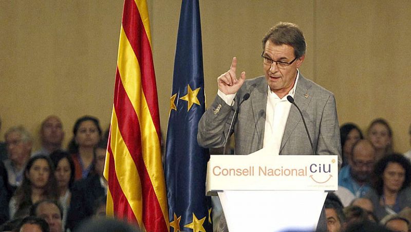 Mas acusa al Estado de querer explicar la historia de España en Cataluña como "una, grande y libre"