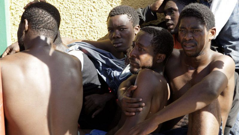 Refuerzan la seguridad de la valla de Melilla tras un tercer intento de salto de 50 inmigrantes