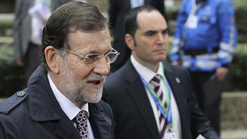 Rajoy asegura que "por el momento no hay nada de un posible rescate" en el Consejo Europeo