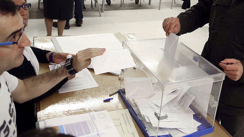 La participación en las elecciones vascas sube un punto gracias al tirón de Guipúzcoa
