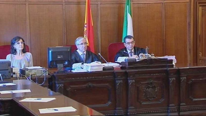 Un jurado popular declara culpables de cohecho a los tres acusados en el caso Mercasevilla